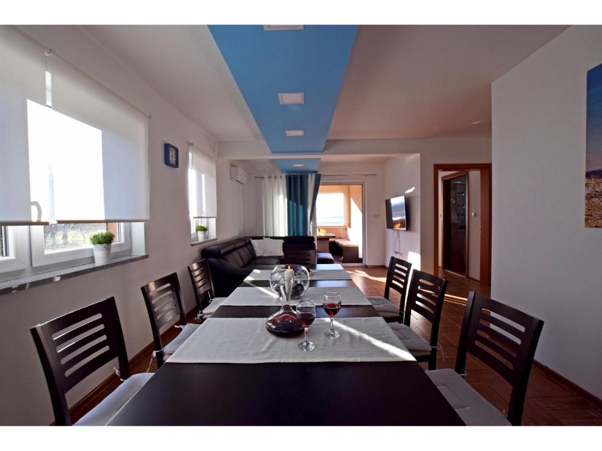 Apartment Dinko Rovanjska Bagian luar foto