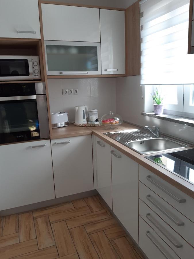 Apartment Dinko Rovanjska Bagian luar foto