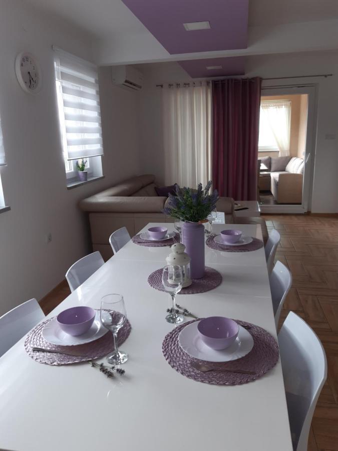 Apartment Dinko Rovanjska Bagian luar foto