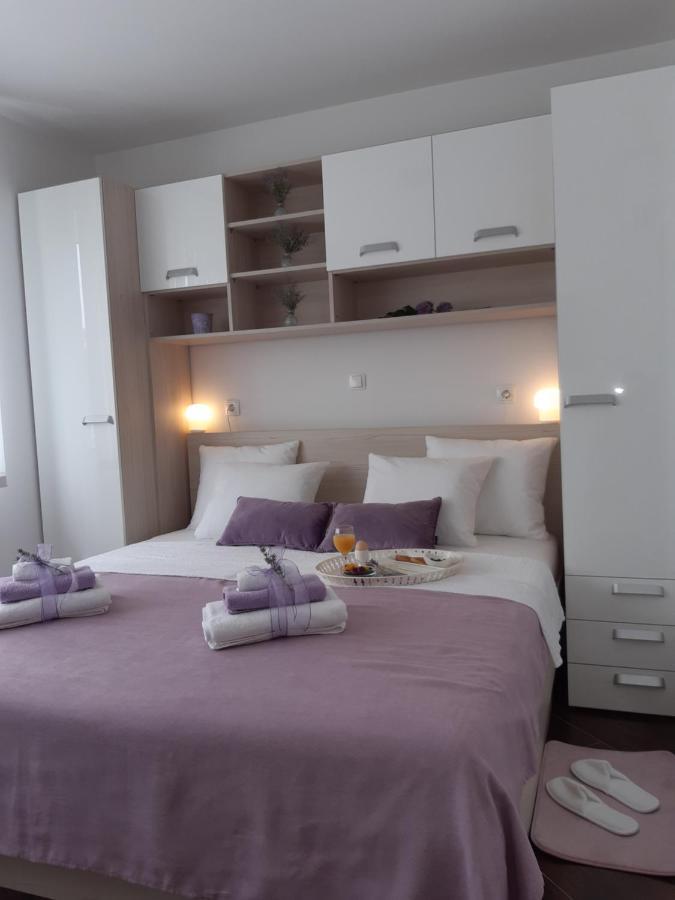 Apartment Dinko Rovanjska Bagian luar foto