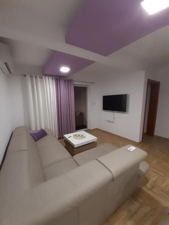 Apartment Dinko Rovanjska Bagian luar foto